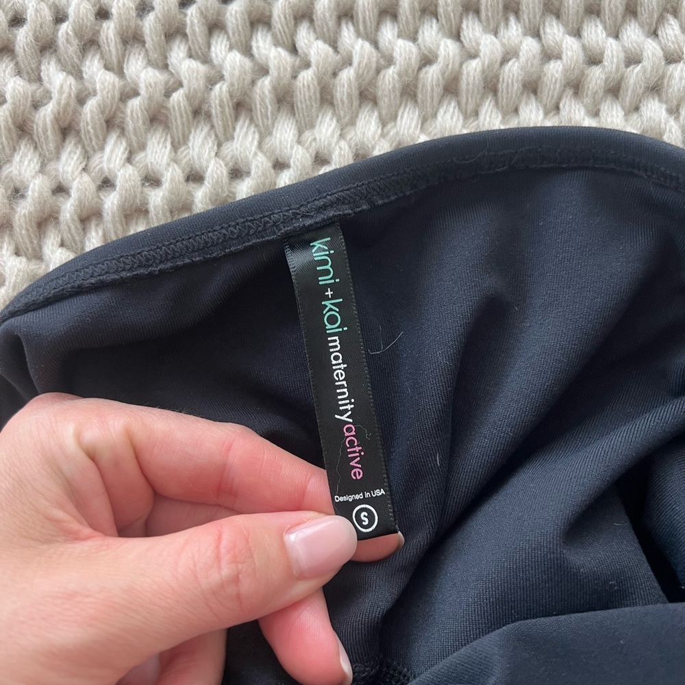 Kimi & Kai Active Maternity Leggings - Picture 2 of 2